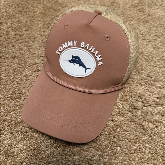 Tommy Bahama Accessories - Tommy Bahama Brown and Tan Cap